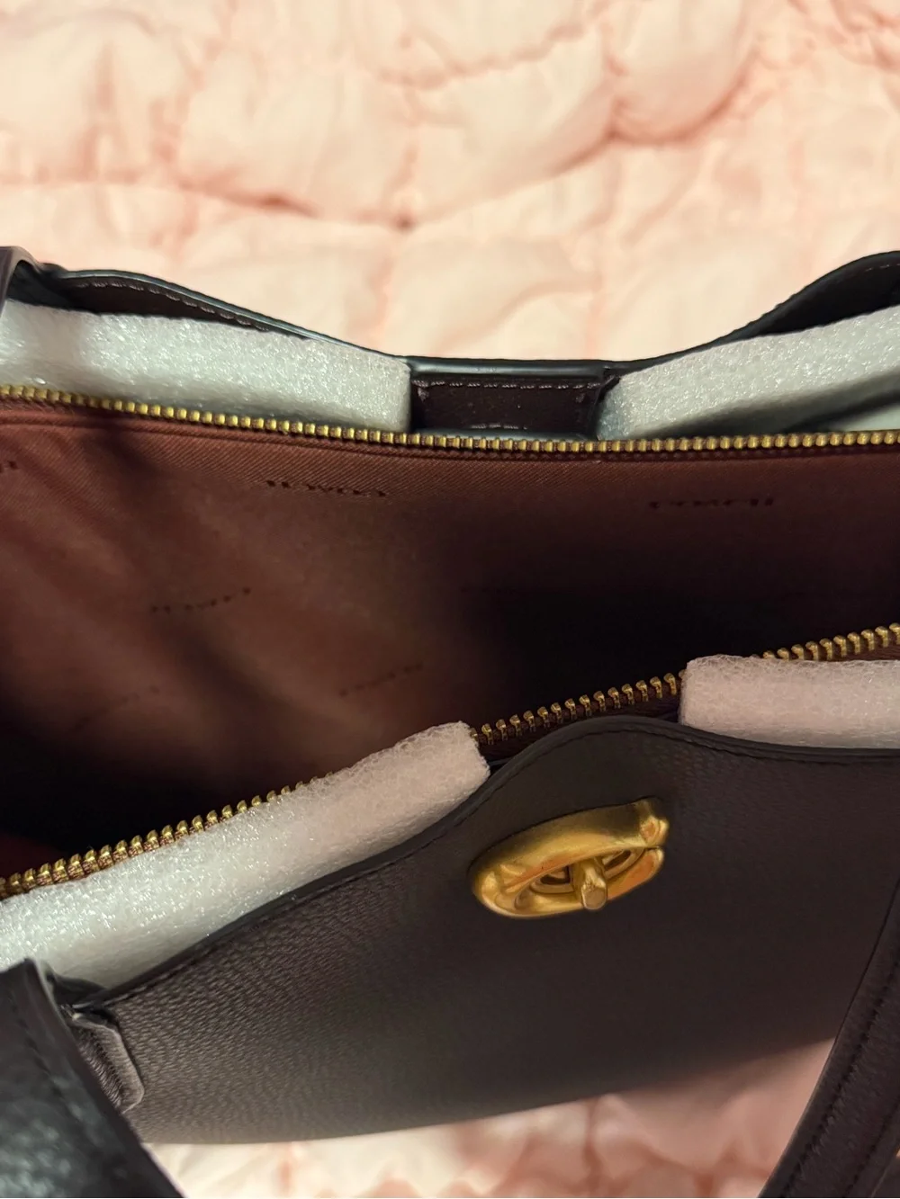 Coach authentic willow